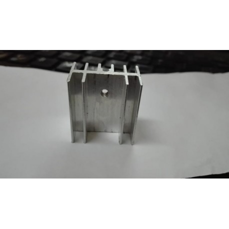 Disipador de aluminio TO-220